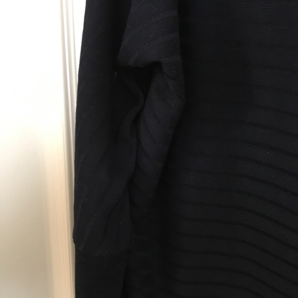 Jones of New York Navy Sweater L - Picture 5 of 5